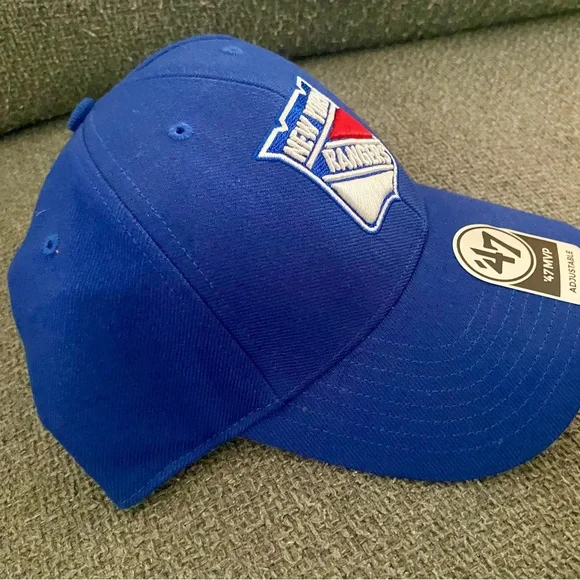 New York Rangers Adjustable Cap - Picture 13 of 15